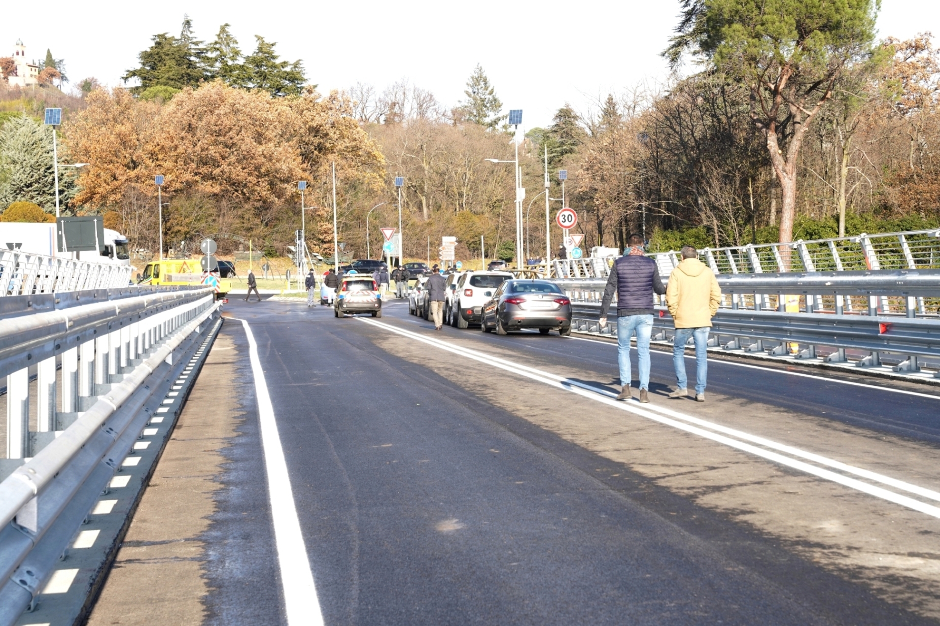 Riaperto Al Traffico Dopo Tre Anni Di Chiusura Il Ponte Sul Reno A Sasso Marconi Radio